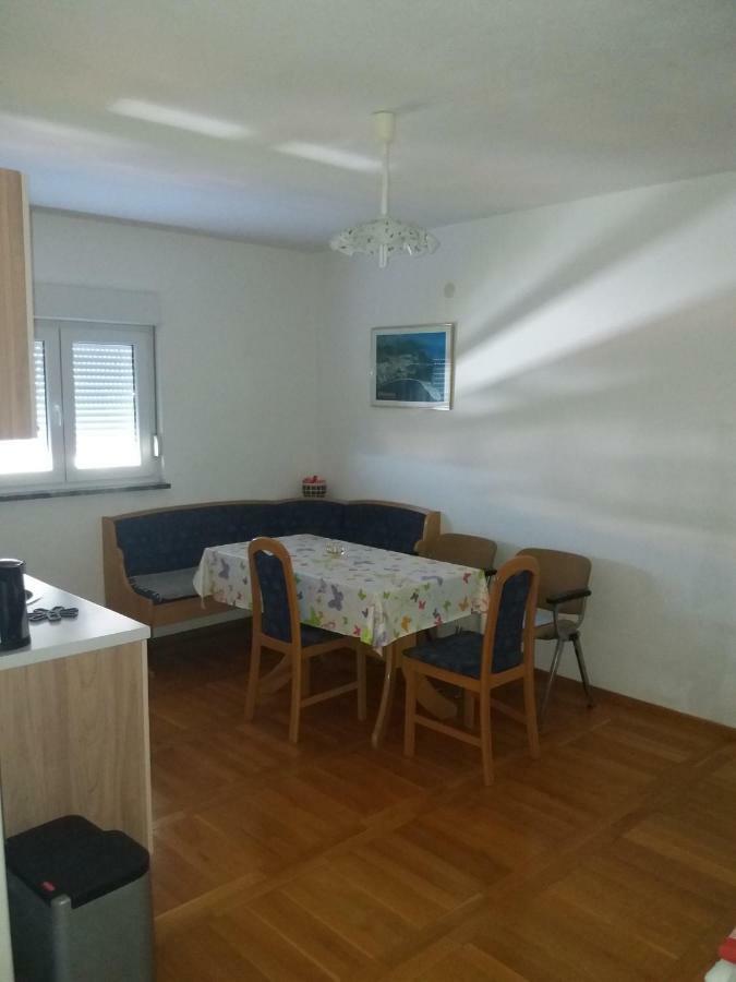 Apartments Erceg Omiš Extérieur photo